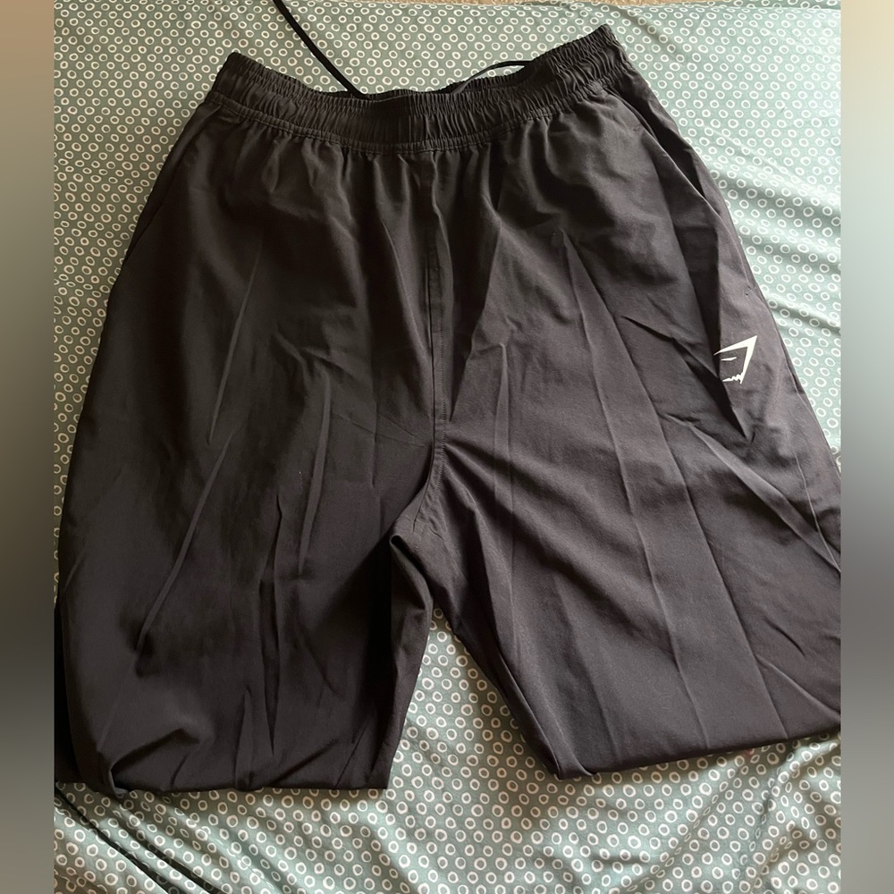 Gym shark, women woven black joggers!